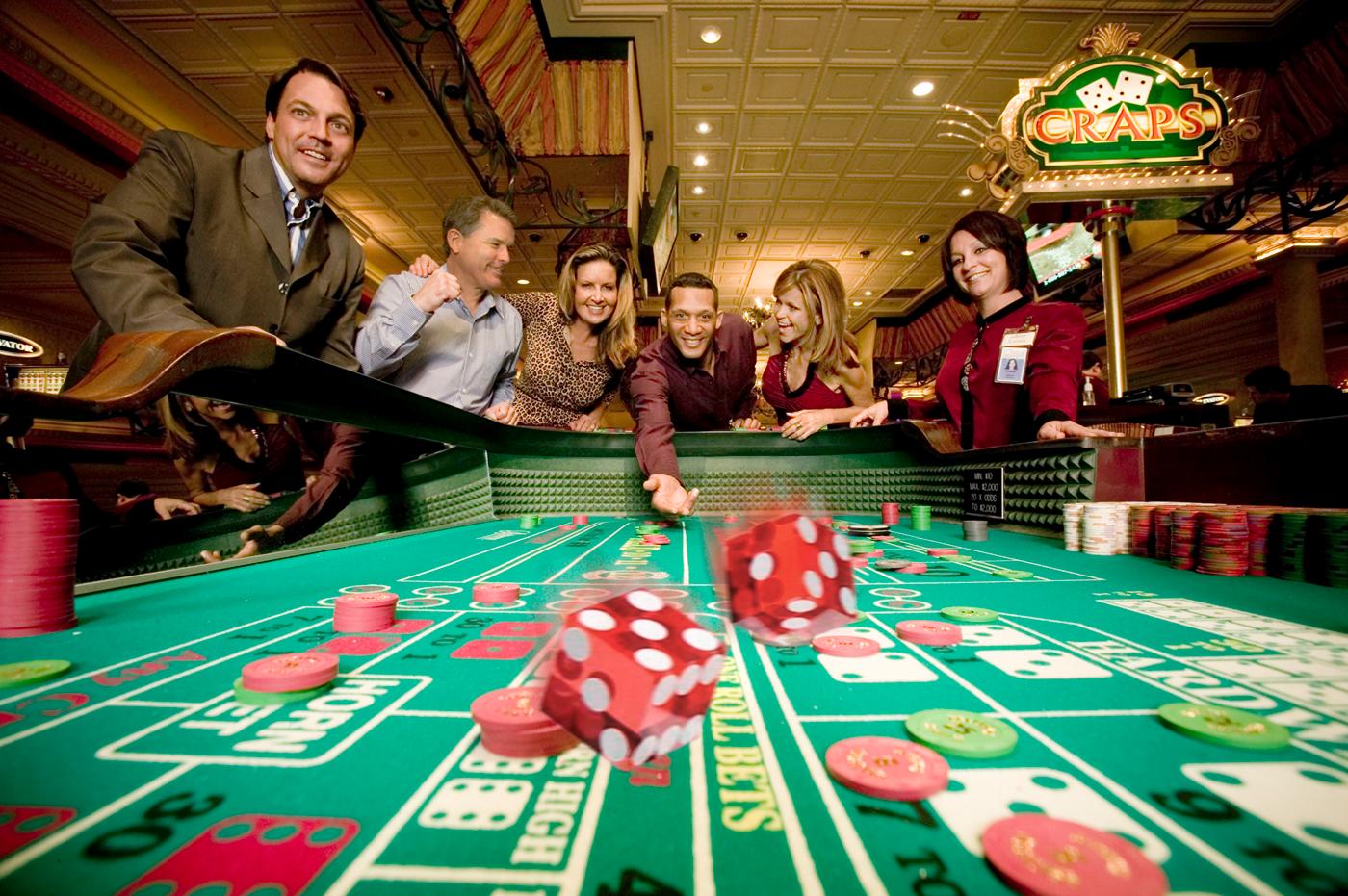Çevrimiçi Casino Parabet Royale
